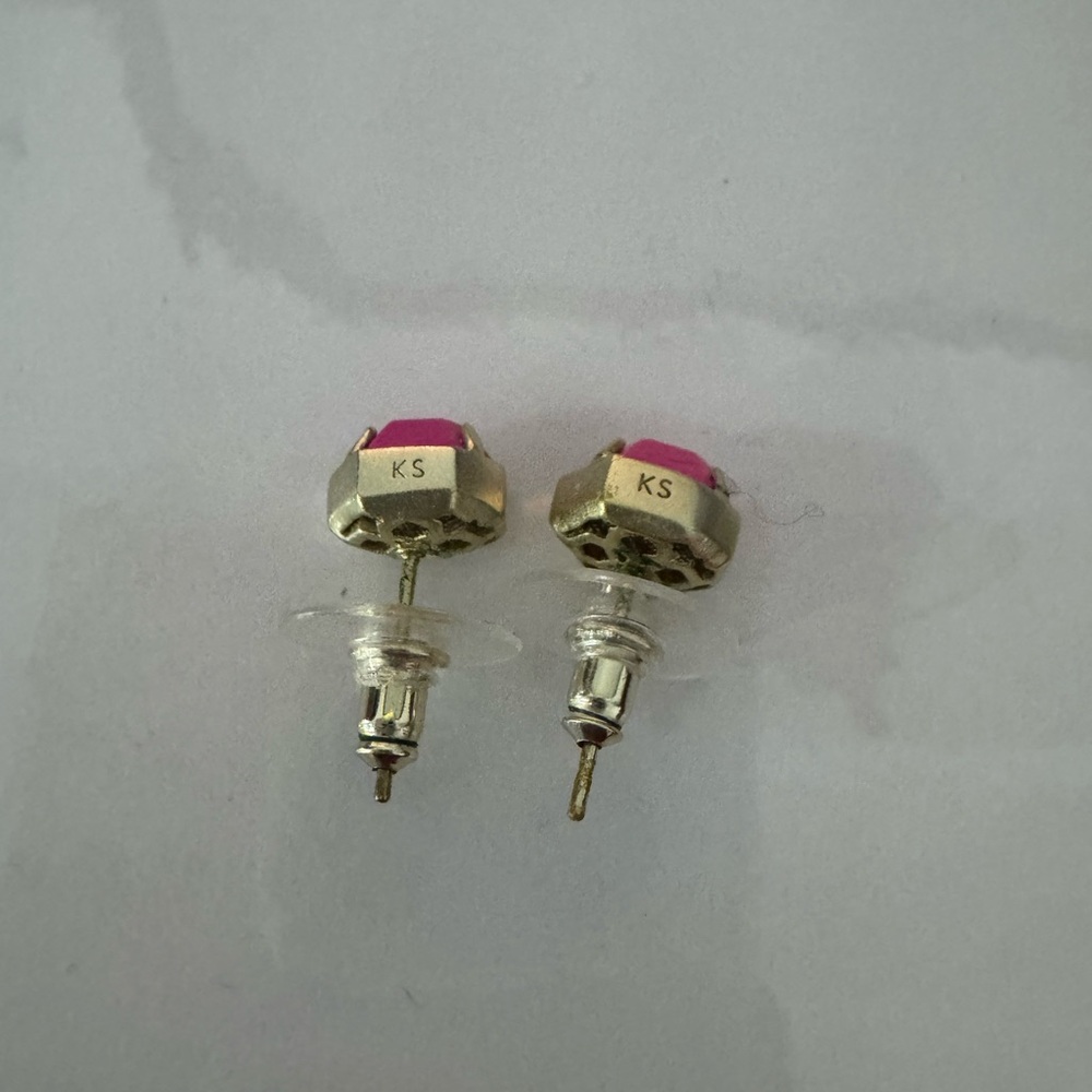 Kendra Scott Logan Earrings - Gold & Pink - Picture 3 of 5